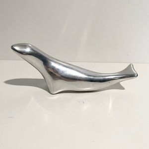 Hoselton Aluminum‎ Seal Figurine Art Work #125 Sleek Minimalist